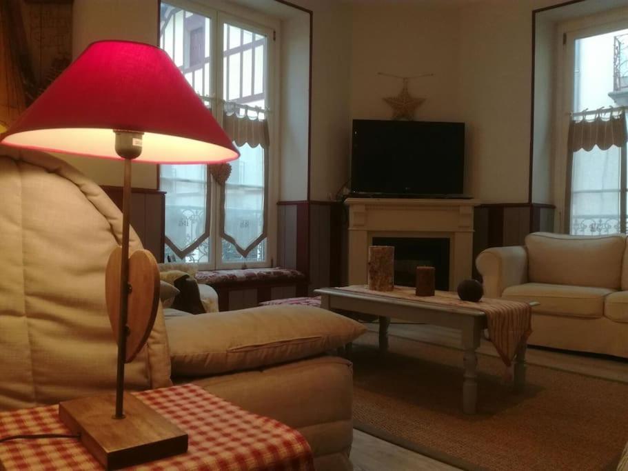 Centre Cauterets, Appartement 72M2 Pr 7 Personnes Exterior foto